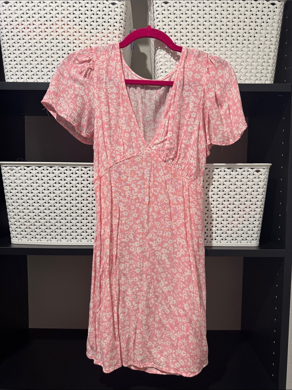 Billabong Pink Floral Wrap-Style Women’s Dress